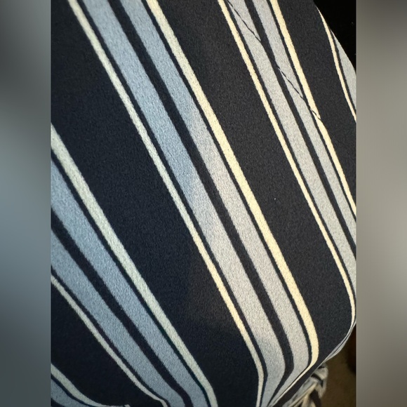 Plus sized Loft wrap blouse - Picture 5 of 7